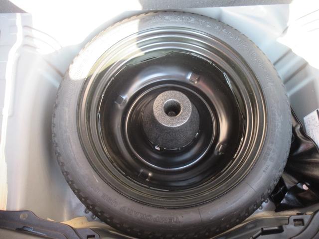 アクア Ｓ　ＥＴＣ　バックカメラ　ナビ　ＴＶ　スマートキー　電動格納ミラー　ＣＶＴ　衝突安全ボディ　記録簿　ＡＢＳ　ＥＳＣ　ＣＤ　Ｂｌｕｅｔｏｏｔｈ　エアコン　パワーステアリング　パワーウィンドウ（21枚目）