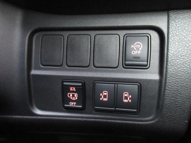 �����d���X���C�h�h�A�����I�^�]�Ȃ��{�^����ŊJ�\�ł������܂��B