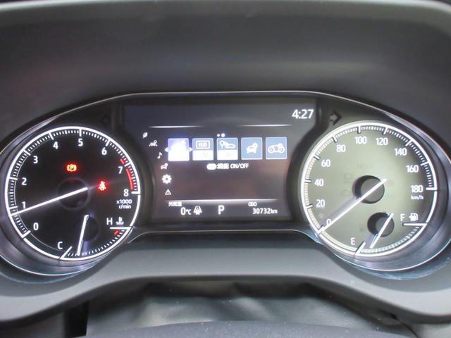 ハリアー Ｚ　ＪＢＬサウンドシステム　ハーフレザーシート　アップディスプレイクルーズコントロール　ヘッドアップディスプレイ　ブラインドスポットモニター　デジタルインナーミラー　コーナーセンサー　パワーシート（11枚目）