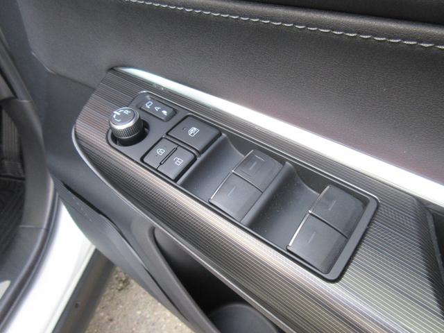 ハリアー Ｚ　ＪＢＬサウンドシステム　ハーフレザーシート　アップディスプレイクルーズコントロール　ヘッドアップディスプレイ　ブラインドスポットモニター　デジタルインナーミラー　コーナーセンサー　パワーシート（16枚目）