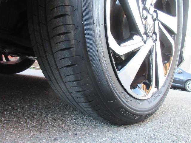 ライズ Ｚ　クリアランスソナー　オートクルーズコントロール　衝突被害軽減システム　ナビ　ＴＶ　オートライト　ＬＥＤヘッドランプ　アルミホイール　スマートキー　アイドリングストップ　電動格納ミラー　シートヒーター（34枚目）