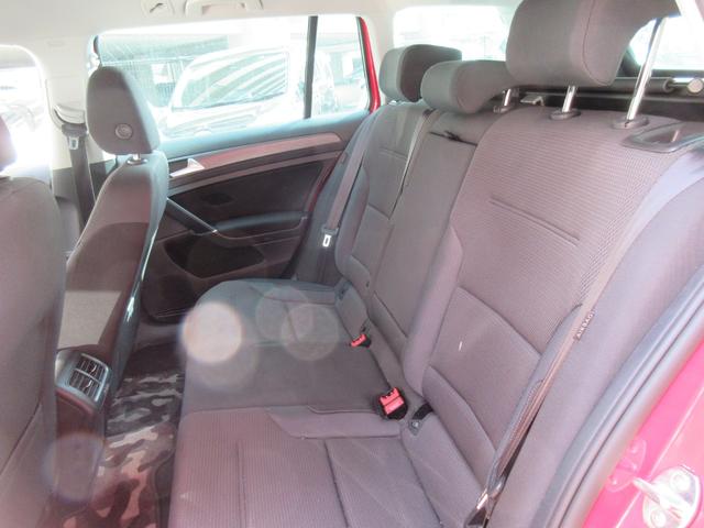 ゴルフヴァリアント ＴＳＩ　コンフォートライン　マイスター　ＥＴＣ　バックカメラ　ナビ　ＴＶ　クリアランスソナー　オートクルーズコントロール　レーンアシスト　パークアシスト　衝突被害軽減システム　アルミホイール　ＬＥＤヘッドランプ　スマートキー（29枚目）