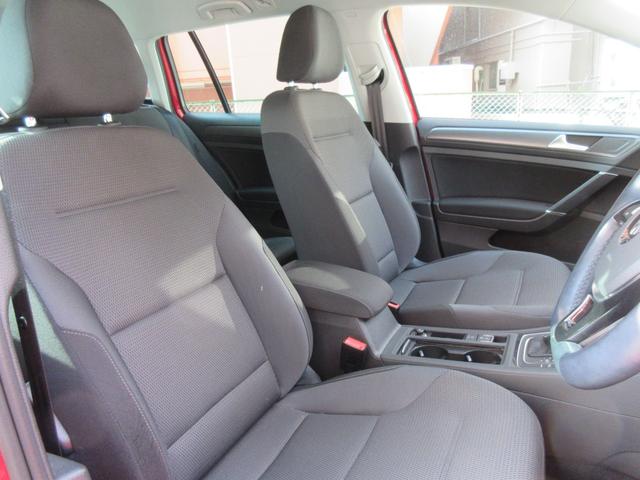 ゴルフヴァリアント ＴＳＩ　コンフォートライン　マイスター　ＥＴＣ　バックカメラ　ナビ　ＴＶ　クリアランスソナー　オートクルーズコントロール　レーンアシスト　パークアシスト　衝突被害軽減システム　アルミホイール　ＬＥＤヘッドランプ　スマートキー（33枚目）