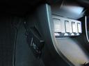 Ｓ　ＥＴＣ　バックカメラ　オートクルーズコントロール　衝突被害軽減システム　ナビ　オートライト　ＬＥＤヘッドランプ　アルミホイール　スマートキー　アイドリングストップ　電動格納ミラー　シートヒーター（9枚目）