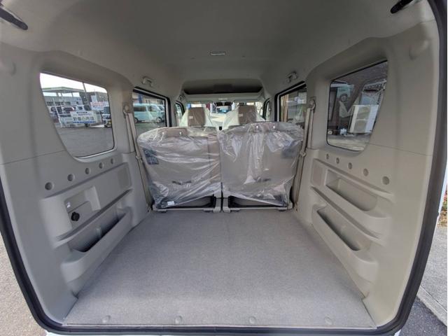 エブリイワゴン ＰＺターボスペシャル　純正ディスプレイオーディオ　バックモニター　ＣａｒＰｌａｙ　両側パワースライドドア　オートステップ　ターボ　登録届出済未使用車　車検満了日Ｒ１０年６月（25枚目）