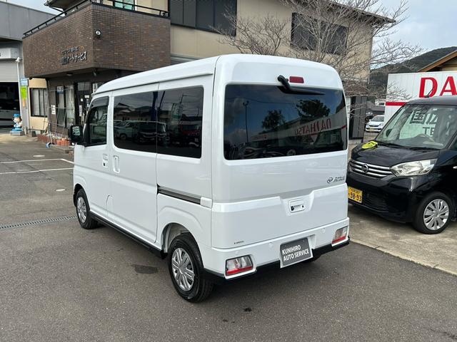 �X�^�b�t�ꓯ���q�l�̂����X�����҂����Ă���܂���