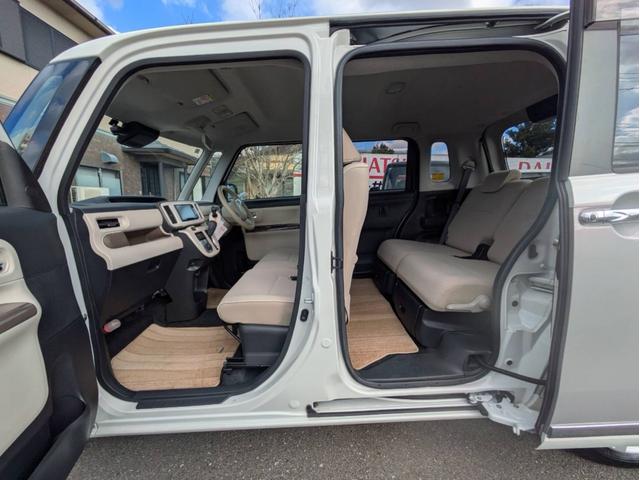 ムーヴキャンバス Ｇメイクアップ　ＳＡＩＩＩ　純正ナビ　Ｂｌｕｅｔｏｏｔｈ　ナビ連動ドライブレコーダー　バックモニター　両側パワースライドドア　ＬＥＤヘッドライト　ＬＥＤフォグランプ　タイヤ４本新品　プッシュスタートスイッチ（21枚目）