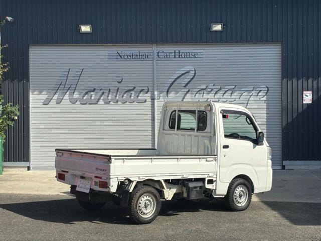 ハイゼットトラック スタンダード　農用スペシャル　３方開　４ＷＤ　エアコン　パワーステアリング（3枚目）
