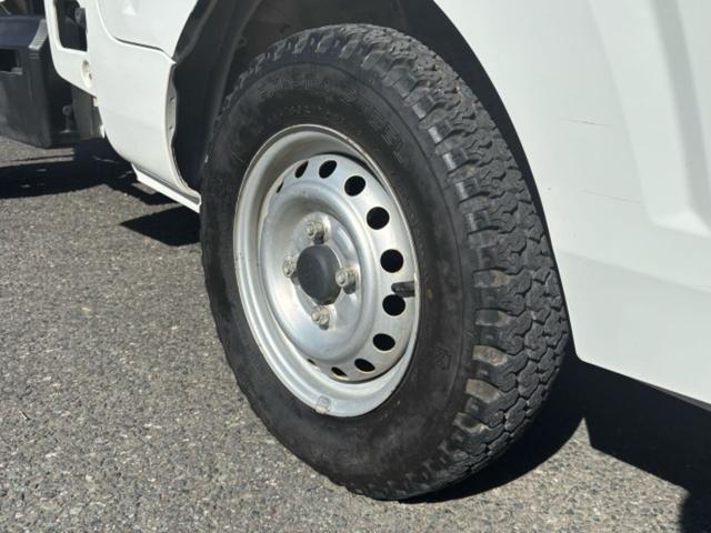 ハイゼットトラック スタンダード　農用スペシャル　３方開　４ＷＤ　エアコン　パワーステアリング（18枚目）