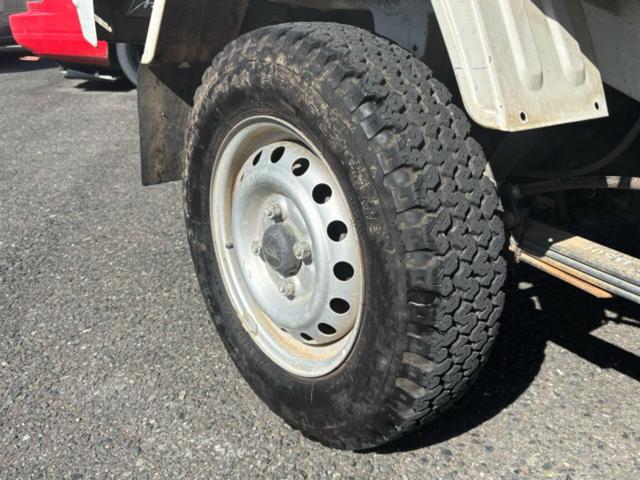 ハイゼットトラック スタンダード　農用スペシャル　３方開　４ＷＤ　エアコン　パワーステアリング（19枚目）