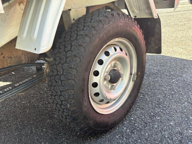 ハイゼットトラック スタンダード　農用スペシャル　３方開　４ＷＤ　エアコン　パワーステアリング（21枚目）