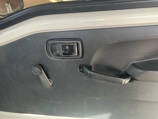 ハイゼットトラック スタンダード　農用スペシャル　３方開　４ＷＤ　エアコン　パワーステアリング（23枚目）