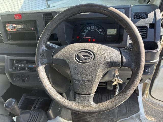 ハイゼットトラック スタンダード　農用スペシャル　３方開　４ＷＤ　エアコン　パワーステアリング（24枚目）