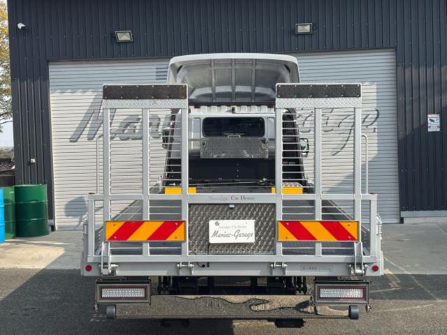 デュトロ 　ハイグレード　積載車　ユニックＮＥＯαＰＬＵＳ　シートヒーター　メモリーナビ　フルセグＴＶ　ＤＶＤ　ＣＤ　オーディオ　バックカメラ　ＬＥＤヘッド　アイドリングストップ　キーレスエントリー　スマートキー（3枚目）