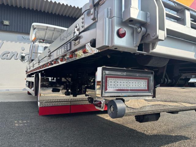 デュトロ 　ハイグレード　積載車　ユニックＮＥＯαＰＬＵＳ　シートヒーター　メモリーナビ　フルセグＴＶ　ＤＶＤ　ＣＤ　オーディオ　バックカメラ　ＬＥＤヘッド　アイドリングストップ　キーレスエントリー　スマートキー（12枚目）