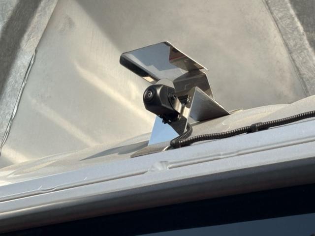 デュトロ 　ハイグレード　積載車　ユニックＮＥＯαＰＬＵＳ　シートヒーター　メモリーナビ　フルセグＴＶ　ＤＶＤ　ＣＤ　オーディオ　バックカメラ　ＬＥＤヘッド　アイドリングストップ　キーレスエントリー　スマートキー（17枚目）