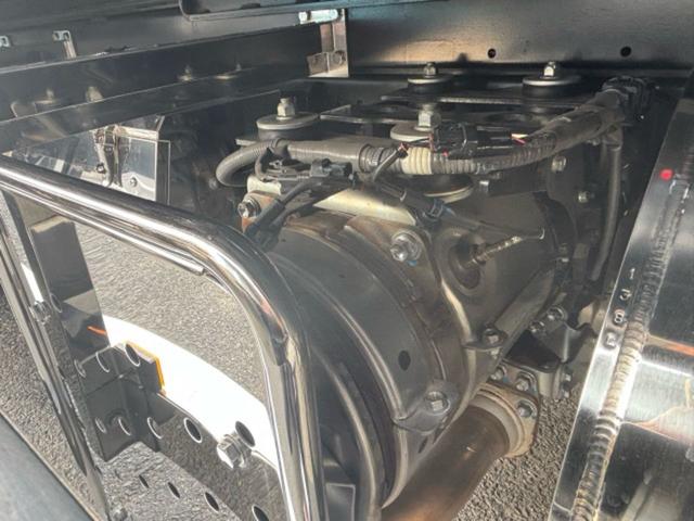 デュトロ 　ハイグレード　積載車　ユニックＮＥＯαＰＬＵＳ　シートヒーター　メモリーナビ　フルセグＴＶ　ＤＶＤ　ＣＤ　オーディオ　バックカメラ　ＬＥＤヘッド　アイドリングストップ　キーレスエントリー　スマートキー（20枚目）