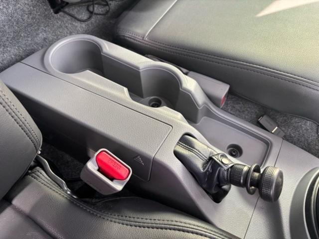 デュトロ 　ハイグレード　積載車　ユニックＮＥＯαＰＬＵＳ　シートヒーター　メモリーナビ　フルセグＴＶ　ＤＶＤ　ＣＤ　オーディオ　バックカメラ　ＬＥＤヘッド　アイドリングストップ　キーレスエントリー　スマートキー（42枚目）