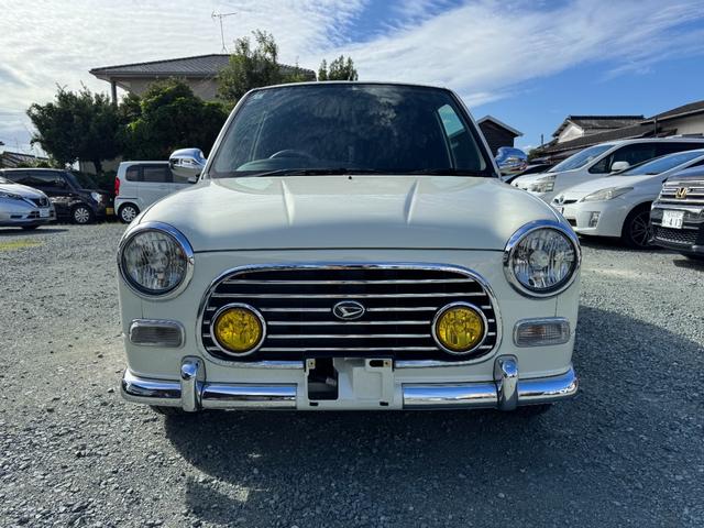 ミラジーノ ミニライトスペシャルターボ HID キーレスエントリー 電動格納ミラー MT ABS CD アルミホイール 衝突安全ボディ エアコン パワーステアリング(2枚目)