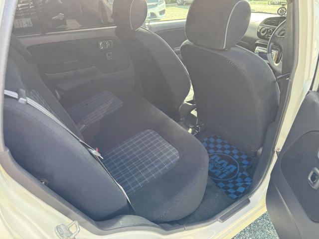 ミラジーノ ミニライトスペシャルターボ HID キーレスエントリー 電動格納ミラー MT ABS CD アルミホイール 衝突安全ボディ エアコン パワーステアリング(9枚目)