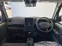 毎回座るフロントシート。運転席は必ず使用する部分ですので、座り心地が重要です！