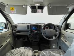 この度は当店のお車をご覧になっていただき、誠にありがとうございます。じっくり現車確認して頂けるよう、ご準備を致します！ 2