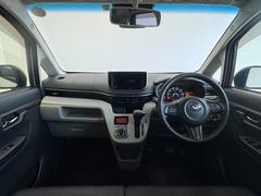 毎回座るフロントシート。運転席は必ず使用する部分ですので、座り心地が重要です！ 2