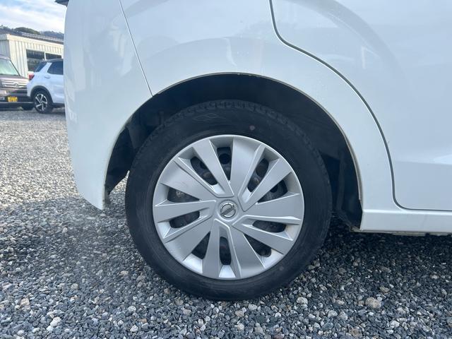 デイズ Ｓ　Ｓ　禁煙車　バックカメラ　コーナーセンサー　ＥＴＣ　リモコンキー　アイドリングストップ（9枚目）