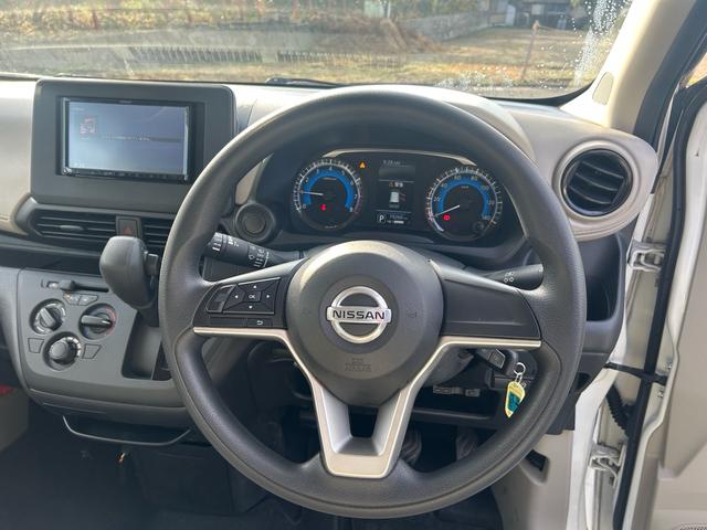 デイズ Ｓ　Ｓ　禁煙車　バックカメラ　コーナーセンサー　ＥＴＣ　リモコンキー　アイドリングストップ（16枚目）