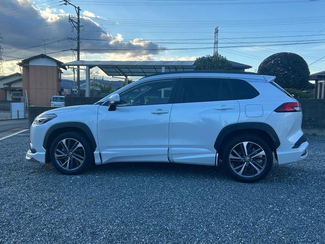 カローラクロス ハイブリッド　Ｚ　寒冷地仕様　１０．５インチナビ　モデリスタエアロ　サンルーフ　テレビキャンセラー　レクサスホーン　ステアリングヒーター　シートヒーター　ＥＴＣ　ドラレコ（8枚目）