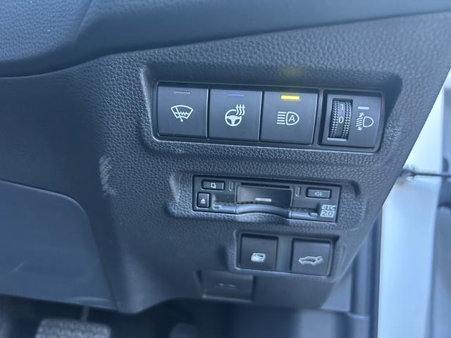 カローラクロス ハイブリッド　Ｚ　寒冷地仕様　１０．５インチナビ　モデリスタエアロ　サンルーフ　テレビキャンセラー　レクサスホーン　ステアリングヒーター　シートヒーター　ＥＴＣ　ドラレコ（16枚目）