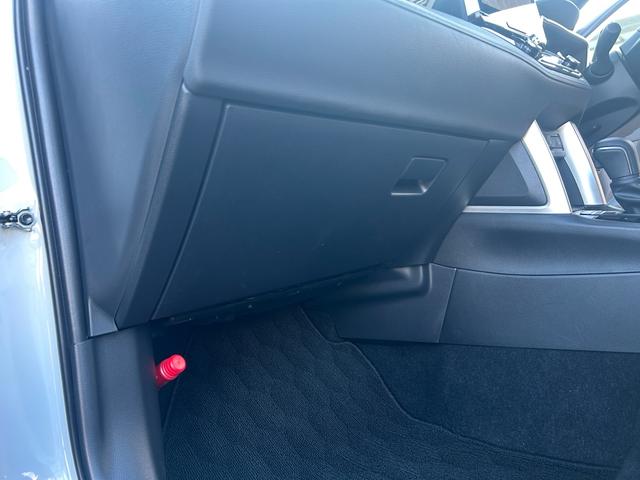 カローラクロス ハイブリッド　Ｚ　寒冷地仕様　１０．５インチナビ　モデリスタエアロ　サンルーフ　テレビキャンセラー　レクサスホーン　ステアリングヒーター　シートヒーター　ＥＴＣ　ドラレコ（43枚目）