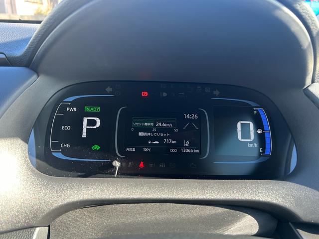 アクア Ｚ　Ｚ　モデリスタエアロ　シートヒーター　ステアリングヒーター　Ｂｌｕｅｔｏｏｔｈ　ドライブレコーダー　ＥＴＣ　走行時テレビ視聴可能　純正１０．５型ＤＡ　パワーシート（12枚目）