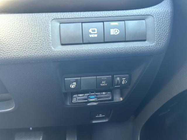 アクア Ｚ　Ｚ　モデリスタエアロ　シートヒーター　ステアリングヒーター　Ｂｌｕｅｔｏｏｔｈ　ドライブレコーダー　ＥＴＣ　走行時テレビ視聴可能　純正１０．５型ＤＡ　パワーシート（13枚目）