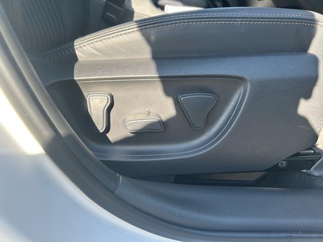 アクア Ｚ　Ｚ　モデリスタエアロ　シートヒーター　ステアリングヒーター　Ｂｌｕｅｔｏｏｔｈ　ドライブレコーダー　ＥＴＣ　走行時テレビ視聴可能　純正１０．５型ＤＡ　パワーシート（30枚目）