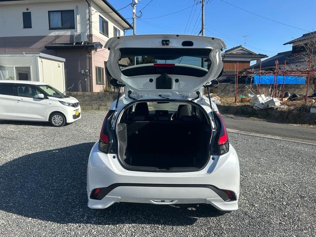 アクア Ｚ　Ｚ　モデリスタエアロ　シートヒーター　ステアリングヒーター　Ｂｌｕｅｔｏｏｔｈ　ドライブレコーダー　ＥＴＣ　走行時テレビ視聴可能　純正１０．５型ＤＡ　パワーシート（33枚目）