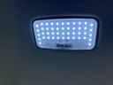室内灯はLEDに変更