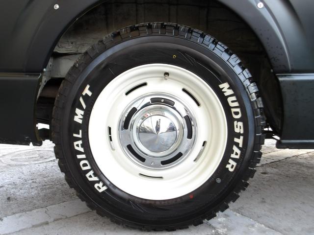 ロングスーパーGL 3000ccディーゼルターボ 丸目フェイス ブラックルーフ オーバーフェンダー DEANクロスカントリー16AW マッドスターMTタイヤ キャメルクラシックシートカバー ベットキット(14枚目)