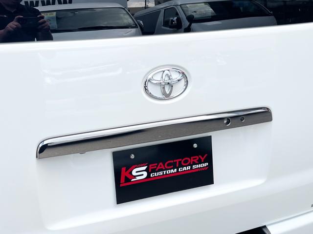 スーパーGL ダークプライムII ベッドキット インナーブラックヘッドライト バッドフェイス 18AW オーバーフェンダー フロントスポイラー 9インチナビ ETC パノラミックビューモニター デジタルインナーミラー パワースライド(57枚目)