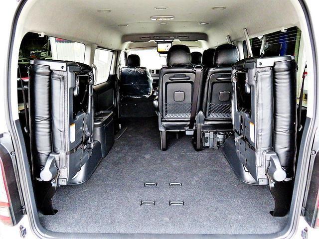 ハイエースワゴン ＧＬ　４ＷＤ／ブラックＥＤ／ＰＶＭ／ＢＩＧ－Ｘ／１１インチ／後席モニター／シートカバー／フルセグナビ／デジタルミラー／全周囲カメラ／ＴＳＳ／ＬＥＤヘッド＆フォグ／１６インチＡＷ／オープンカントリー／未登録車（13枚目）