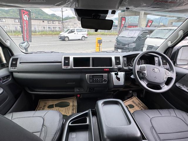 ハイエースワゴン ＧＬ　ファインテックツアラー／４ＷＤ／即お渡し／未登録新車／ＪＡＯＳ／４１５コブラ／ＬＥＤテール／ＪＡＯＳマッドガード／ＪＡＯＳスキッドバ－／デジタルインナーミラー／寒冷地仕様／７インチナビ／ＥＴＣ（3枚目）