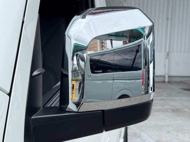 ハイエースワゴン ＧＬ　ファインテックツアラー／４ＷＤ／即お渡し／未登録新車／ＪＡＯＳ／４１５コブラ／ＬＥＤテール／ＪＡＯＳマッドガード／ＪＡＯＳスキッドバ－／デジタルインナーミラー／寒冷地仕様／７インチナビ／ＥＴＣ（57枚目）
