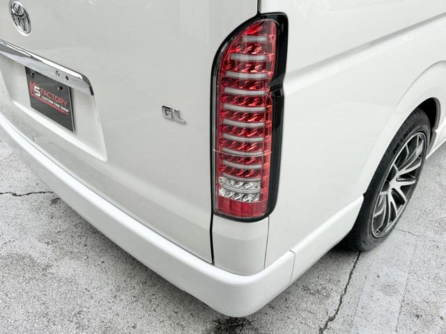 ハイエースワゴン ＧＬ　パワースライドドア／シートカバー／新品ＭＴＳ１８ＡＷ／ローダウン／フロントスポイラー／４１５コブラ／１００Ｖコンセント／ＬＥＤヘッドランプ／ＬＥＤフォグ／ＬＥＤテールランプ（59枚目）
