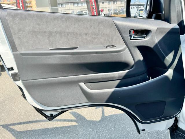 ハイエースワゴン ＧＬ　ファインテックツアラー／即お渡し／未登録新車／パノラミックビューモニター／デジタルインナーミラー／／両側パワースライドドア／プッシュスタート／ハイエースカスタム／パールホワイト（66枚目）