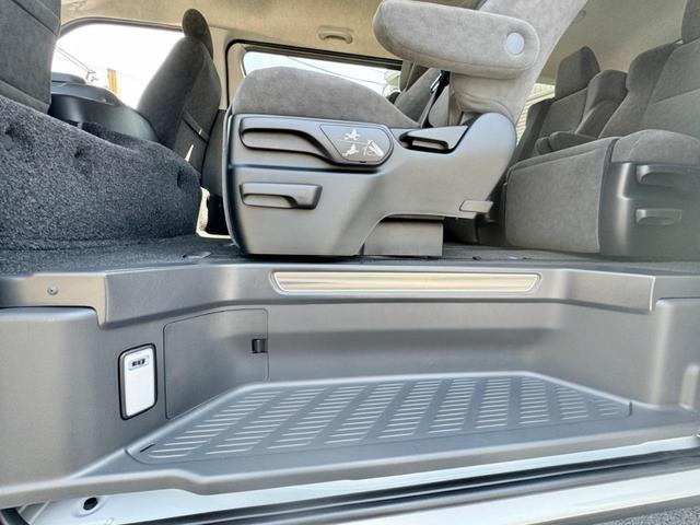 ハイエースワゴン ＧＬ　ファインテックツアラー／即お渡し／未登録新車／パノラミックビューモニター／デジタルインナーミラー／／両側パワースライドドア／プッシュスタート／ハイエースカスタム／パールホワイト（69枚目）