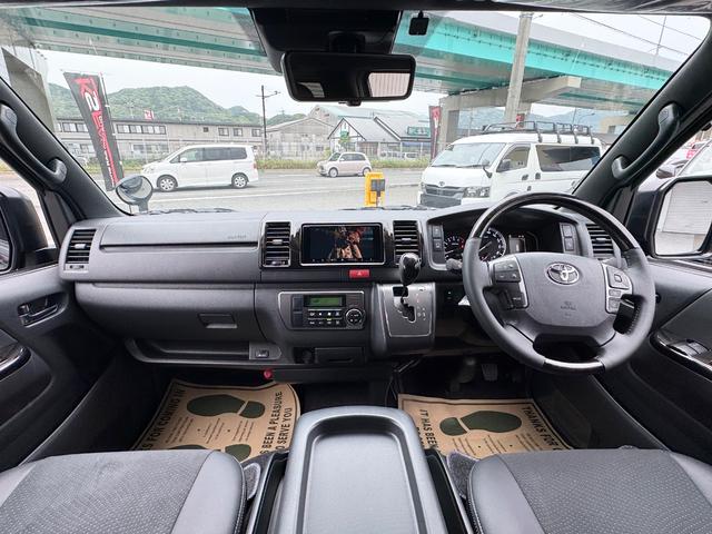 ハイエースバン スーパーＧＬ　ダークプライムＩＩ　未登録新車／コンプリートカー／バッドフェイス／４１５コブラ／フロントスポイラー／ＥＳＳＥＸ／ＥＷ－１７／ヨコハマパラダ／ローダウン／ヴァレンティ／ＬＥＤテールランプ／ハイエースカスタム／パノラミック（3枚目）