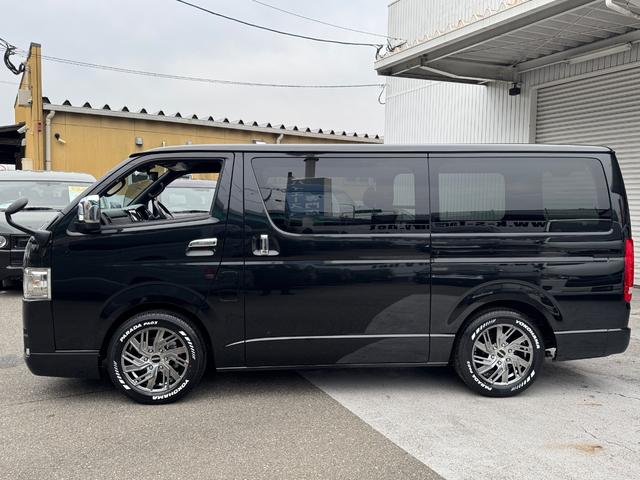 ハイエースバン スーパーＧＬ　ダークプライムＩＩ　未登録新車／コンプリートカー／バッドフェイス／４１５コブラ／フロントスポイラー／ＥＳＳＥＸ／ＥＷ－１７／ヨコハマパラダ／ローダウン／ヴァレンティ／ＬＥＤテールランプ／ハイエースカスタム／パノラミック（15枚目）