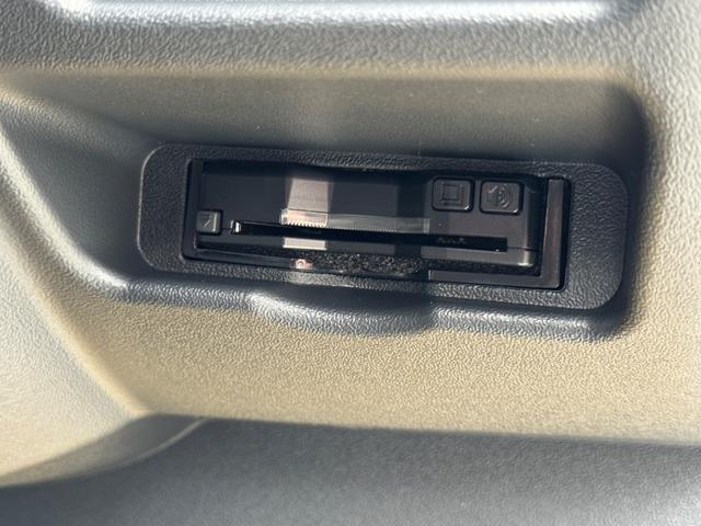 ハイエースバン スーパーＧＬ　ダークプライムＩＩ　未登録新車／コンプリートカー／バッドフェイス／４１５コブラ／フロントスポイラー／ＥＳＳＥＸ／ＥＷ－１７／ヨコハマパラダ／ローダウン／ヴァレンティ／ＬＥＤテールランプ／ハイエースカスタム／パノラミック（44枚目）