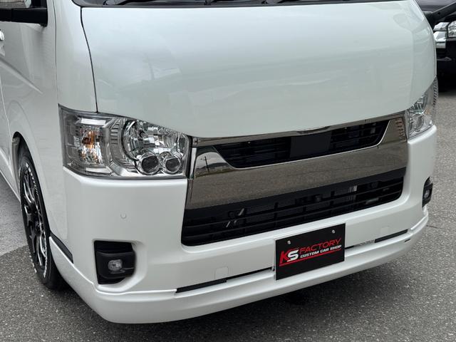 ハイエースバン スーパーＧＬ　ダークプライムＩＩ　未登録新車／コンプリートカー／バッドフェイス／４１５コブラ／フロントスポイラー／ＥＳＳＥＸ／ＥＷ－１７／ヨコハマパラダ／ローダウン／ヴァレンティ／ＬＥＤテールランプ／ハイエースカスタム／パノラミック（37枚目）