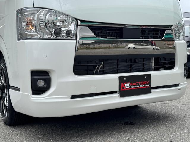 ハイエースバン スーパーＧＬ　ダークプライムＩＩ　未登録新車／コンプリートカー／バッドフェイス／４１５コブラ／フロントスポイラー／ＥＳＳＥＸ／ＥＷ－１７／ヨコハマパラダ／ローダウン／ヴァレンティ／ＬＥＤテールランプ／ハイエースカスタム／パノラミック（38枚目）